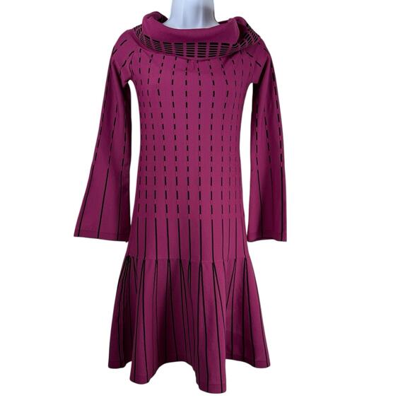Prabal Gurung Dress Womens 0 Magenta Off the Shoulder Dotted Fit and Flare Knit - Picture 2 of 13